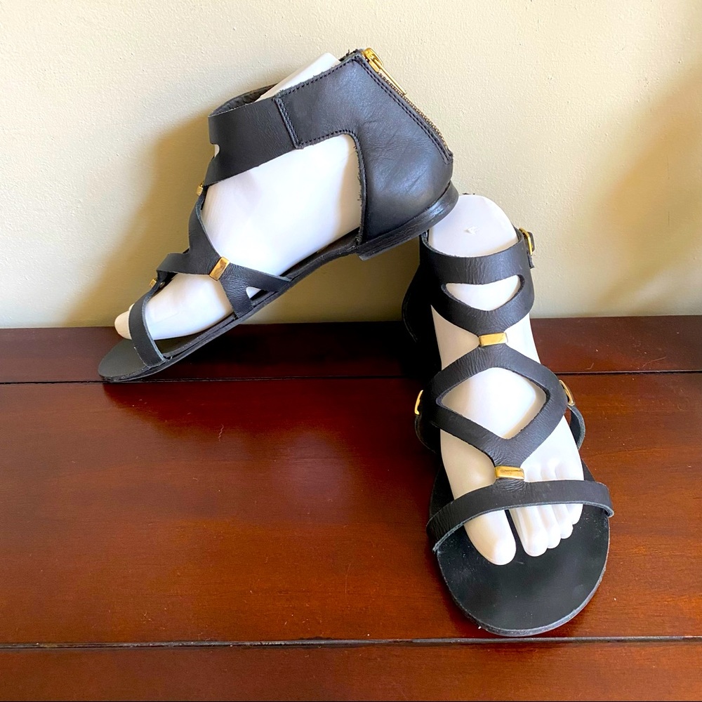 Steve Madden Black/Gold Gladiator Sandals